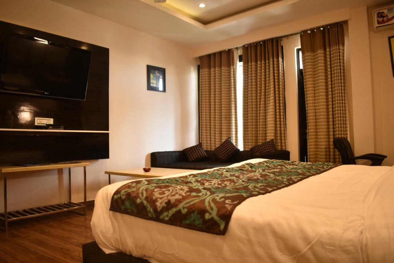 Hotel Black Magic ดารัมซาลา ภายนอก รูปภาพ
